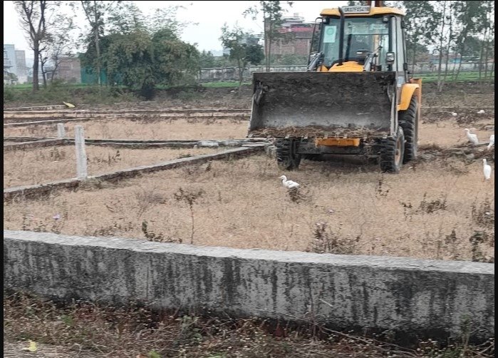 एमडीडीए का अवैध प्लॉटिंग पर बुलडोज़र अभियान जारी, 40 बीघा क्षेत्रफल में की जा रही अवैध प्लॉटिंग को किया गया ध्वस्त