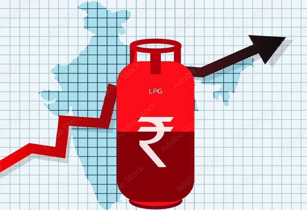 देहरादून में जिला प्रशासन ने घरेलू एलपीजी सिलेंडरों के अवैध व्यावसायिक उपयोग पर सख्त कार्रवाई