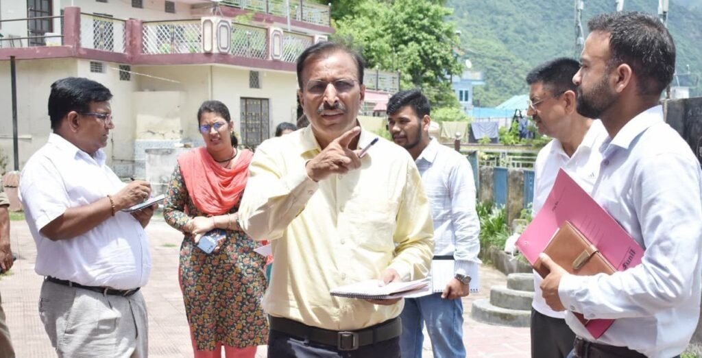 मतदाता सूची होगी त्रुटिरहित, प्रेक्षक ने बीएलओ को दिए पारदर्शिता के निर्देश